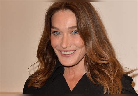 Carla Bruni Cette Vidéo De Sa Fille Giulia émeut Les Internautes