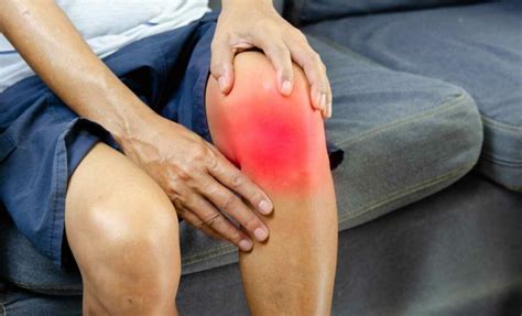navigating swollen knees treatment insights for relief