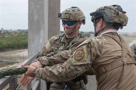 Border Patrol Laughlin Partnership Sharpens Tactical Skills 33rd