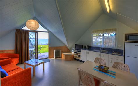 We are set on 2.5 acres on the pristine headland of. Pet Friendly Accommodation Merimbula, NSW - Beach Cabins