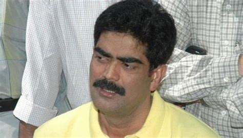 मात्र तरीदेखील अनेक ठिकाणी आरोग्य सुविधांचा तुटवडा जाणवत आहे. BJP slams induction of Shahabuddin in RJD national ...