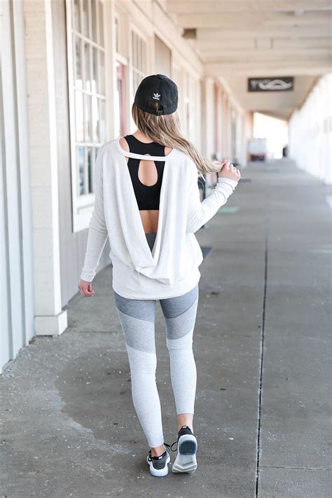 Cute Workout Outfits To Help Keep Up With Your Fitness