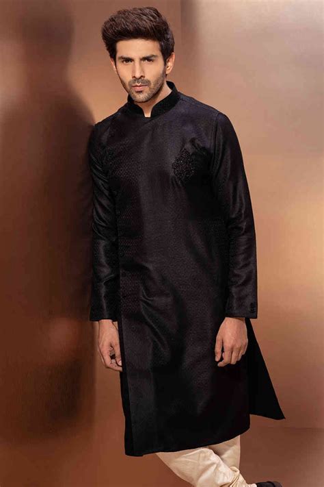 kurta buy latest kurtas and jackets for men online at best price manyavar mens