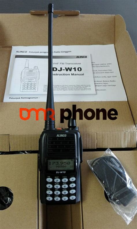 Alinco Dj W10 Ht Vhf Fm Transceiver Handheld Walkie Talkie Digital