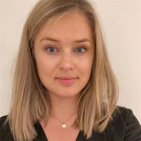 Lina Borneland Senior Audit Associate Pwc Sverige Linkedin