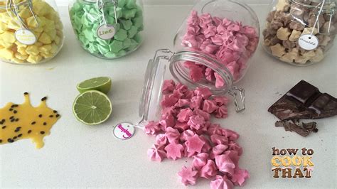 The how to cook that community are such lovely people, they're all so supportive and encouraging which is really the vibe that i was going for on my channel. FRUITY MERINGUE KISSES How To Cook That Ann Reardon - YouTube