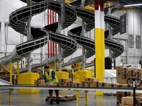 Amazon's 1,500-worker robotic warehouse in Thornton humming along
