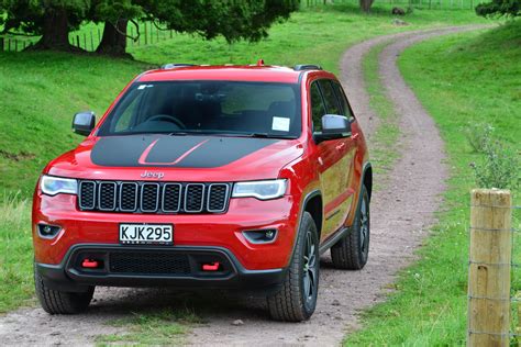 Grand Cherokee Trailhawk A Jeep For All Seasons Road Tests Driven