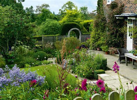 How To Create A Cottage Garden Inspiration