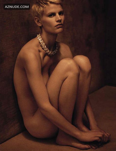 Saskia De Brauw Naked For Vogue September 2015 AZNude