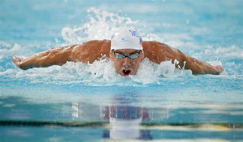 Phelps Beaten In 100 Fly The Japan Times