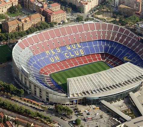 Sintético 96 Imagen Que Estadio Es Mas Grande El Bernabeu O Camp Nou Lleno