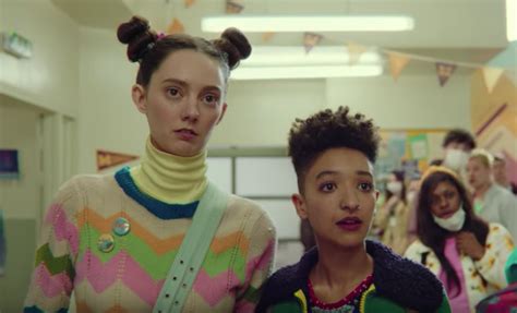 Sex Education Season 2 Trailer Netflixs Best Show On Teen Sexuality