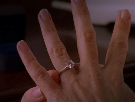 which sex and the city engagement ring are you vogue