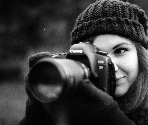 Young Woman Camera Canon Free Stock Photo Public Domain Pictures