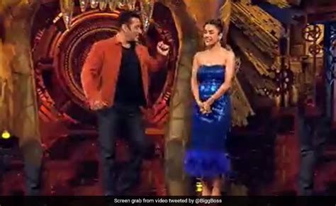 Bigg Boss 16 Salman Khan And Shehnaaz Gill Dance To Dil Diyan Gallan