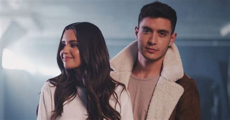 jess and gabriel conte share how they found love on youtube and created their own musical