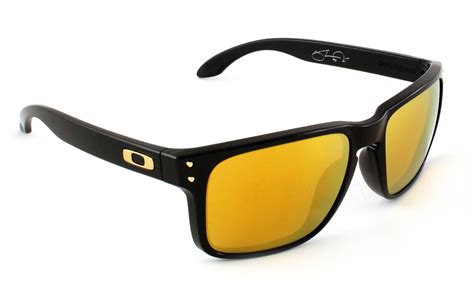 Avec leur design épuré, les lunettes de soleil aviateur affichent un style moderne désinvolte tandis que les lunettes à monture ronde vous donneront un petit air artiste. Lunette De Moto Cross Oakley | www.tapdance.org