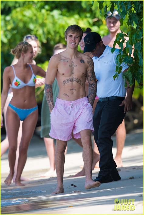 Justin Biebers Body Is Ripped In New Shirtless Beach Photos Photo
