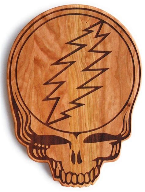 The grateful dead played more than 2,000 concerts, but none continues to spark interest and provoke discussion quite like the band's performance at may 1977: Pin on Luna Woodworks