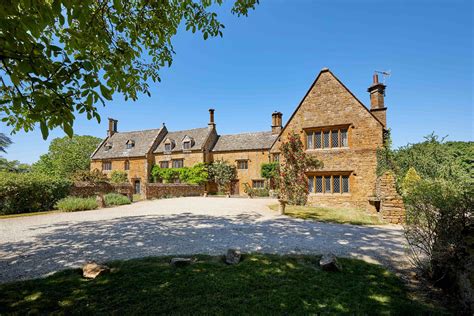 A Cotswolds Manor House That Boasts A Pool Tennis Court And Six