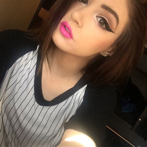 Chrissy Costanza Sexy Photos Pics Sexy Youtubers