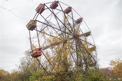 Lake Shawnee Abandoned Amusement Park Stock Image Image Of Parkn
