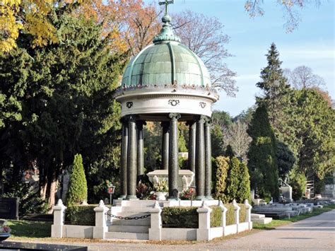 Der Wiener Zentralfriedhof Ein Spaziergang Travelcontinent