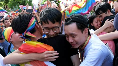 Taiwan Approves Same Sex Marriage In First For Asia Free Download