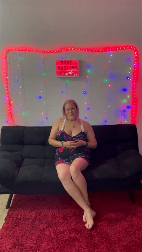 Casting Couch With Door Dash Milf Scrolller