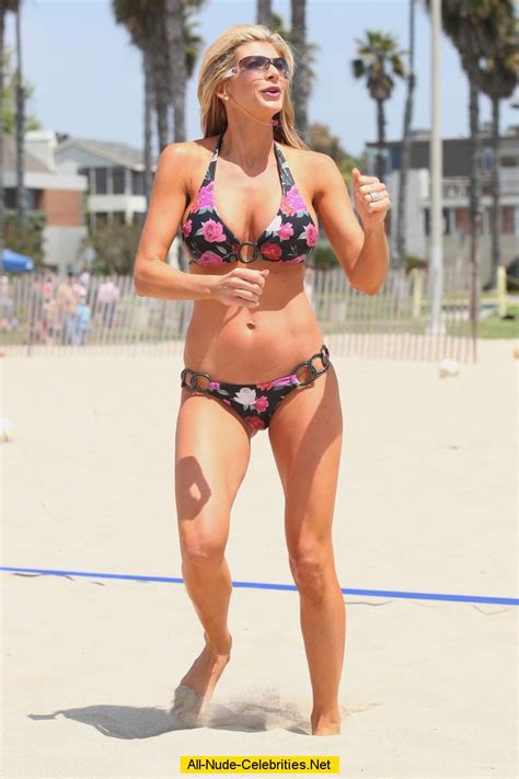 Alexis Bellino Plays A Beach Volleyball By Bikini At Santa Monica On My Xxx Hot Girl