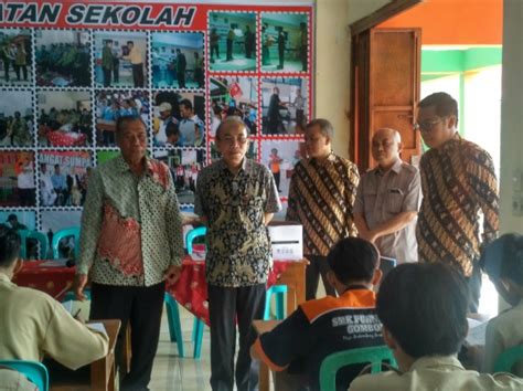 Namun hal ini akan bermanfaat bagi siswa baru untuk membiasakan diri dengan model tes masuk. Contoh Soal Tes Bahasa Inggris Masuk Unindra - Dapatkan Contoh