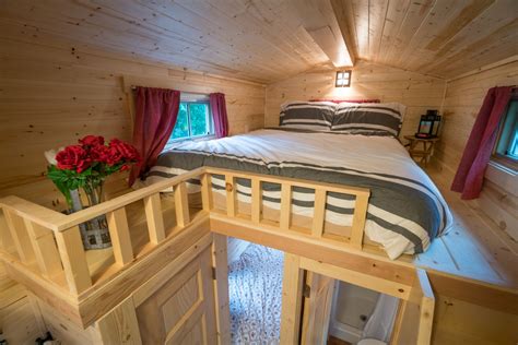 Tiny House Village Offers Rentals To Try Tiny Life In Mt Hood