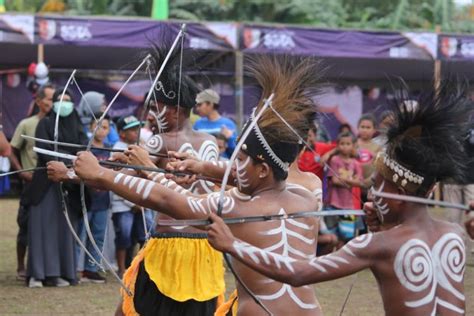 Tari Perang Tarian Magis Dari Papua Barat Yang Masih Dilestarikan