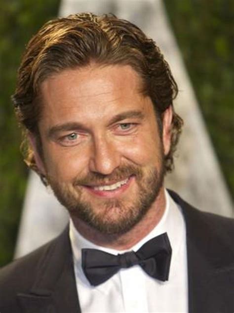 Pin By Holly Smith On Beautiful Men Sexy Actors Gerard Butler Hot