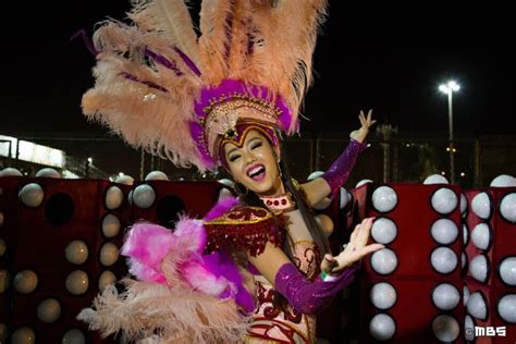 写真特集：情熱大陸：リオに愛された日本人ブラジルのサンバカーニバルで活躍する日本人女性に密着！ 写真特集17 毎日新聞
