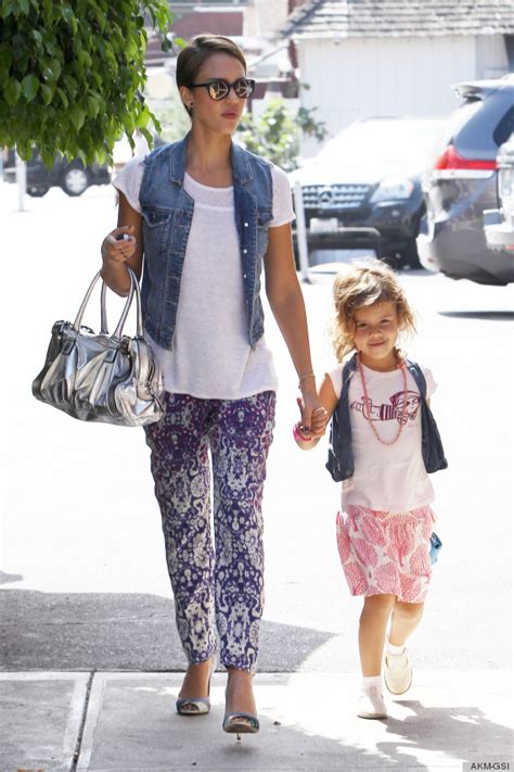 Jessica Alba And Daughter Honor Dress In Matching Outfits Photo