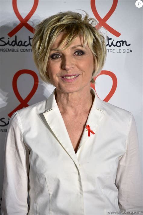 Évelyne dhéliat (born 19 april 1948) is a french weather presenter and former continuity announcer. Evelyne Dhéliat - Soirée de lancement du Sidaction 2016 au ...