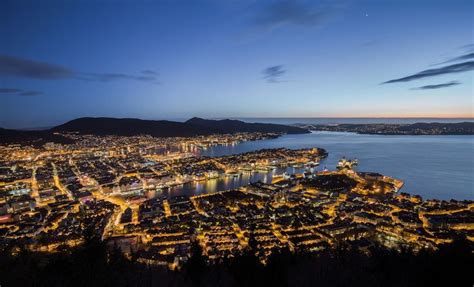 Bergen Norway 夜景