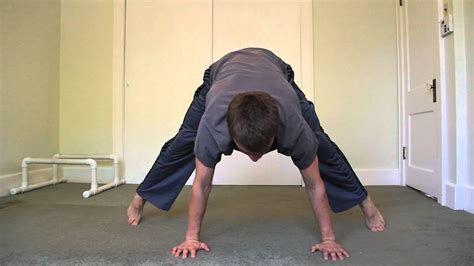 The headstand is a very basic skill that allows athletes to work on these drills and skills are great substitutions for ring support holds and ring dips as they allow the athlete to. Jonchi~Straddle Press to Handstand Tutorial (Press Handstand) - YouTube