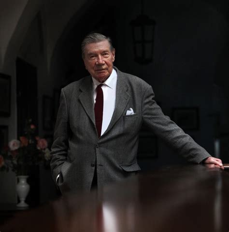 Contact zdeněk sternberg on messenger. Hrabě Zdeněk Sternberg