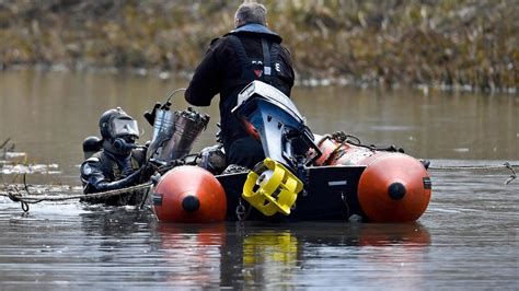 Police Divers Search Canal For Remains Of 11 Year Old Scottish Schoolgirl Who Disappeared 60