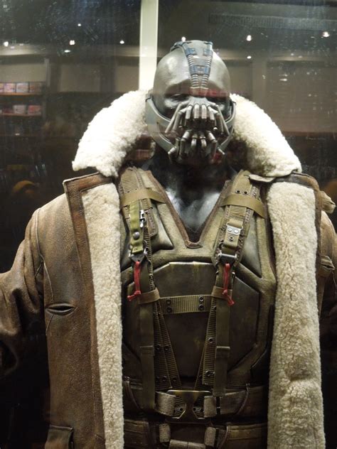 Tom Hardys Bane Costume From The Dark Knight Rises Hollywood