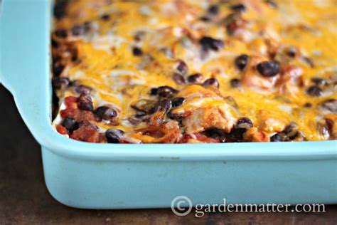 Top with cheese, cover and cook until melted, about 5 minutes. Chicken Black Bean Casserole Recipe | Hearth & Vine