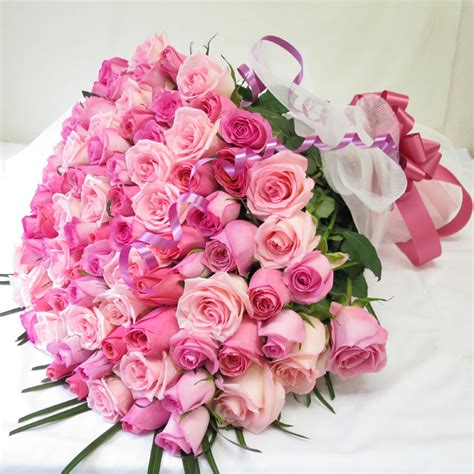Customize your arrangement to fit their charisma with bright and beautiful or soft and subtle blooms. hanashinwa | Rakuten Global Market: 100 Roses Bouquet ...