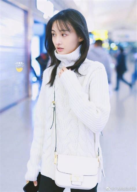Chinese actress zheng shuang has been embroiled in controversy since jan. DID ZHENG SHUANG GET PLASTIC SURGERY AGAIN ON HER NOSE ...