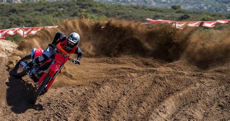 This Is Why The Crf450r Is One Of The Best Honda Dirt Bikes Ever Built