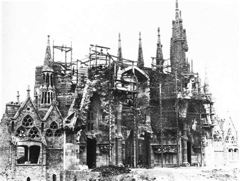 The Evolution Of The Sagrada Família In Stunning Photographs 1882