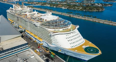But we experienced way to many costumer service issues on this ship. Allure Of The Seas Dry Dock 2020 Cancelled - About Dock ...