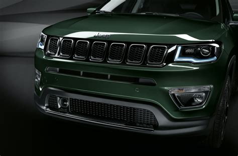 It is the perfect compact suv with its spacious interior design, outstanding cargo space and more. Watch 2021 Jeep Compass' European Reveal Live Here At 9 A ...
